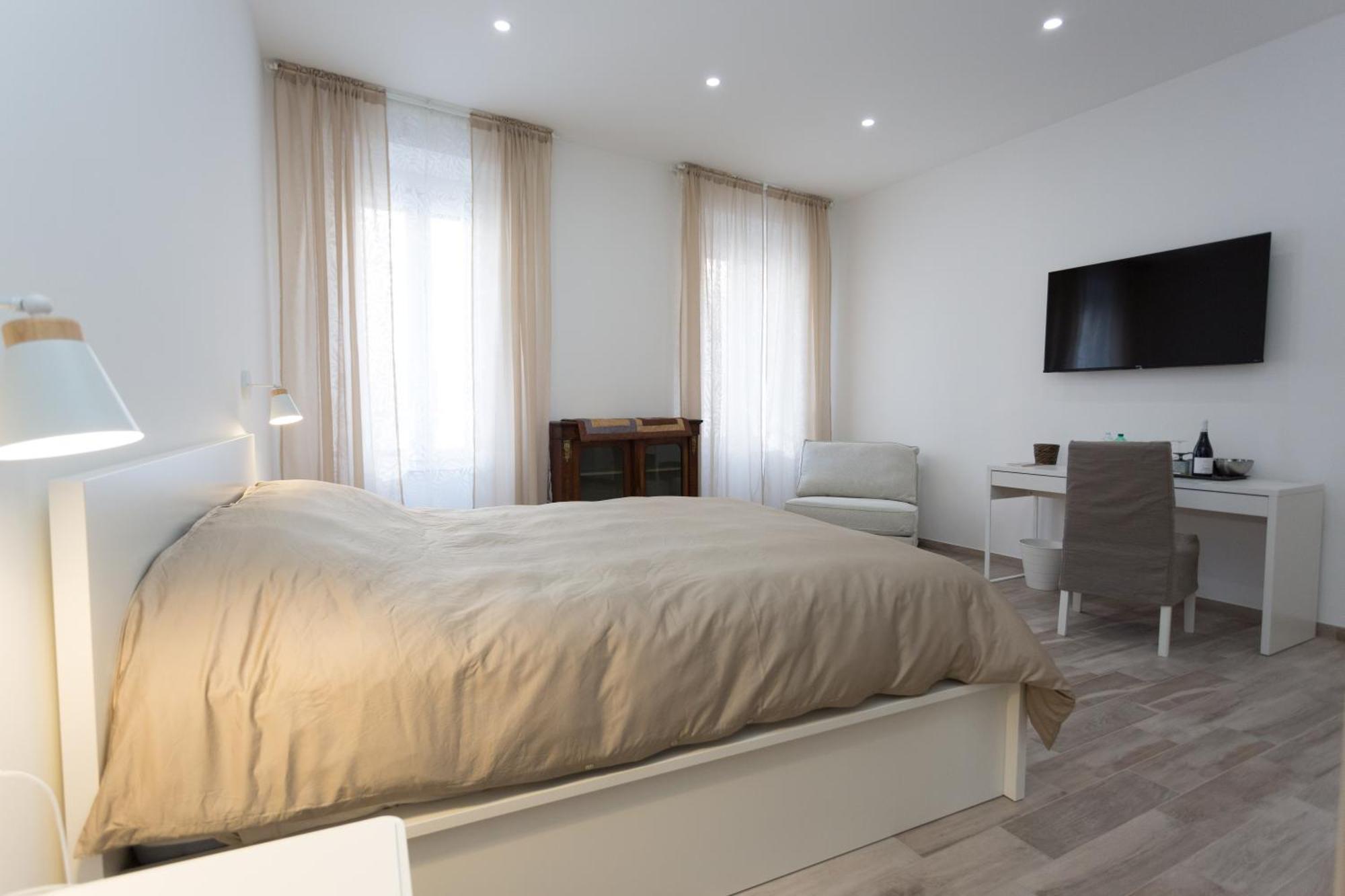 Guest house Navona 68 *