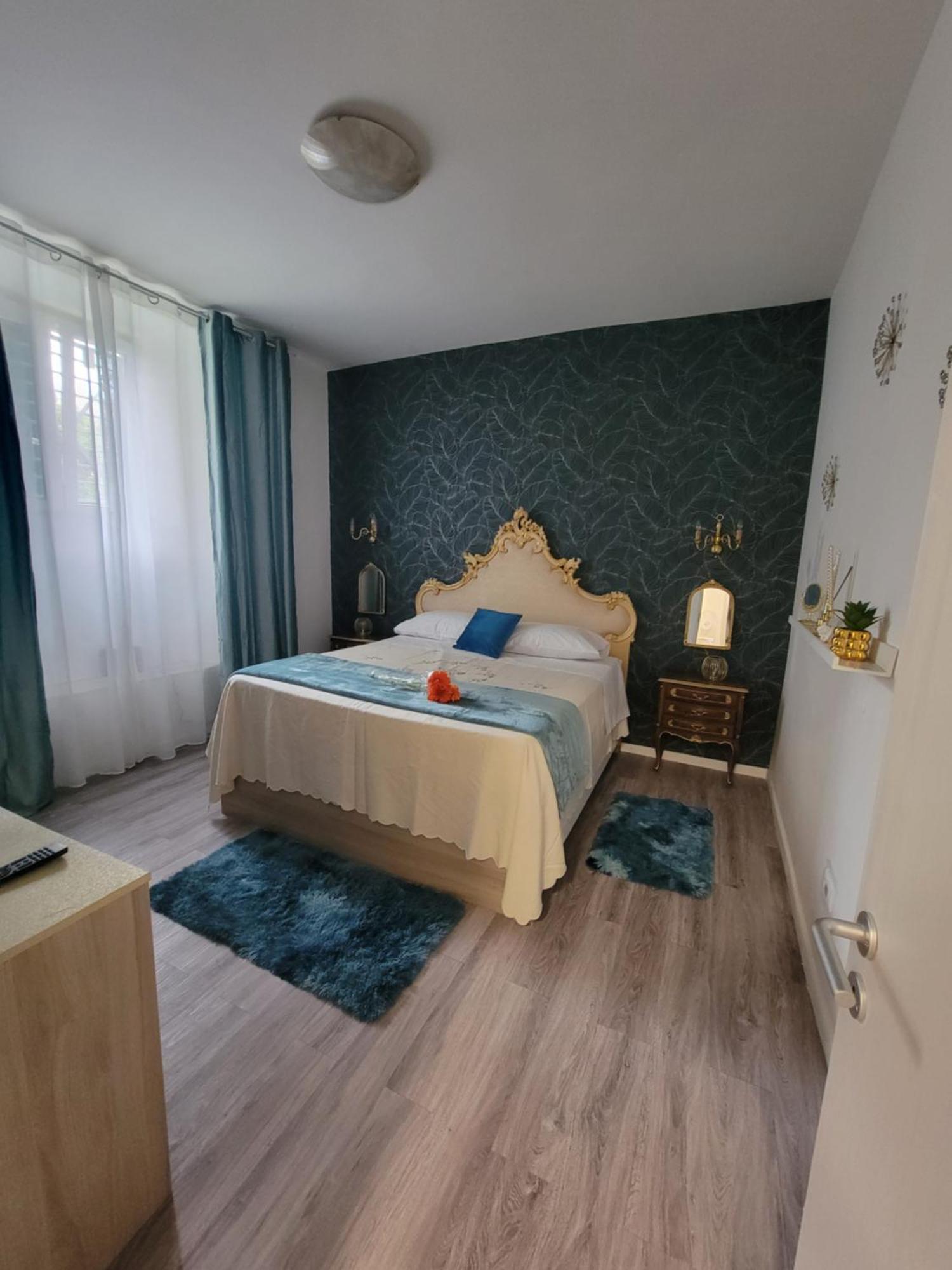 Casa Mihaela Apartment