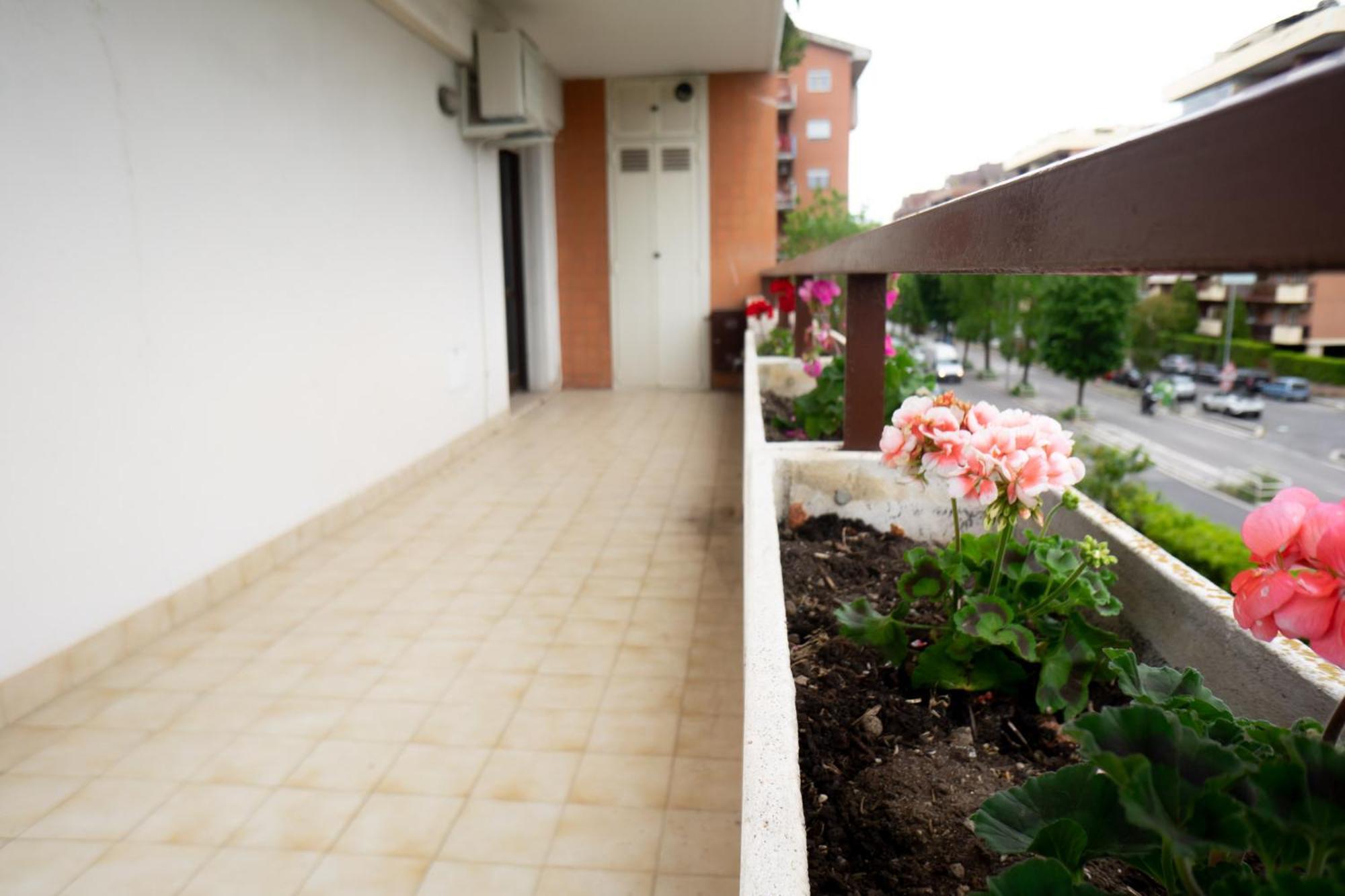 Ermete Eur House * Rome