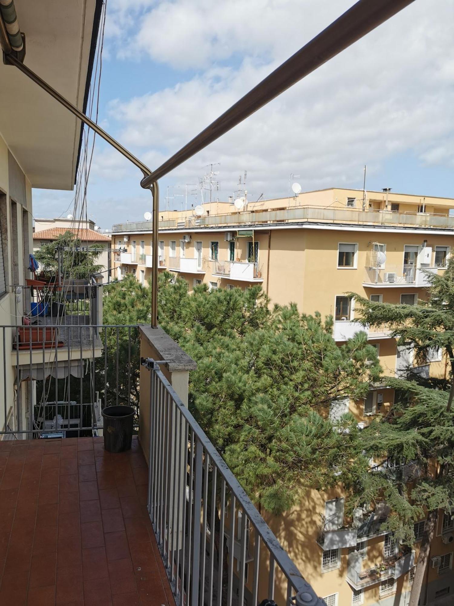 Apartment Don Bosco Near Metro A