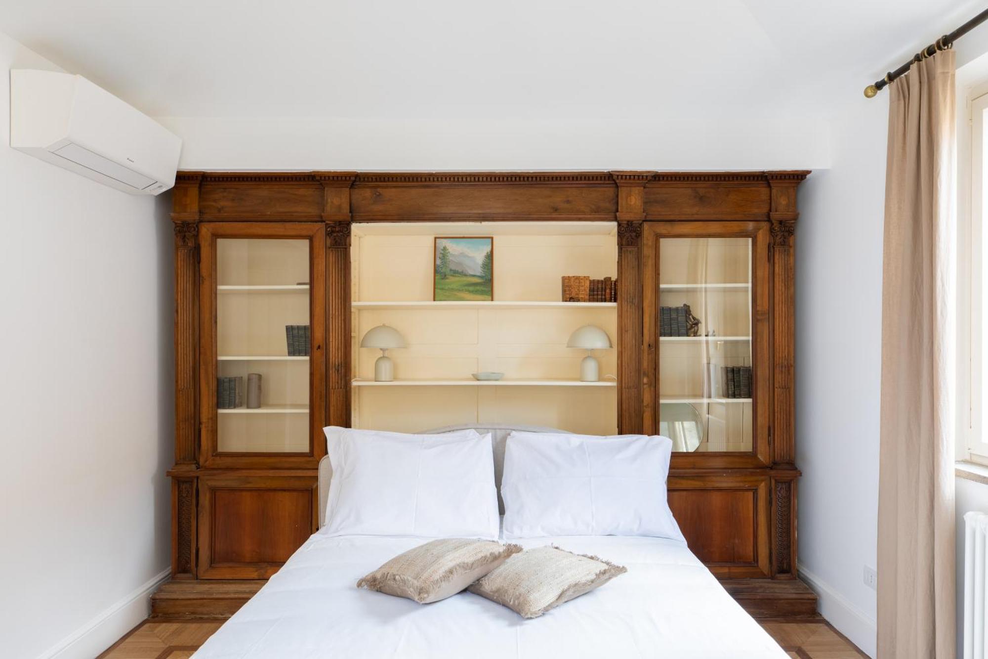 Iflat Trastevere Stylish 4 Bedroom Penthouse Apartment Rome