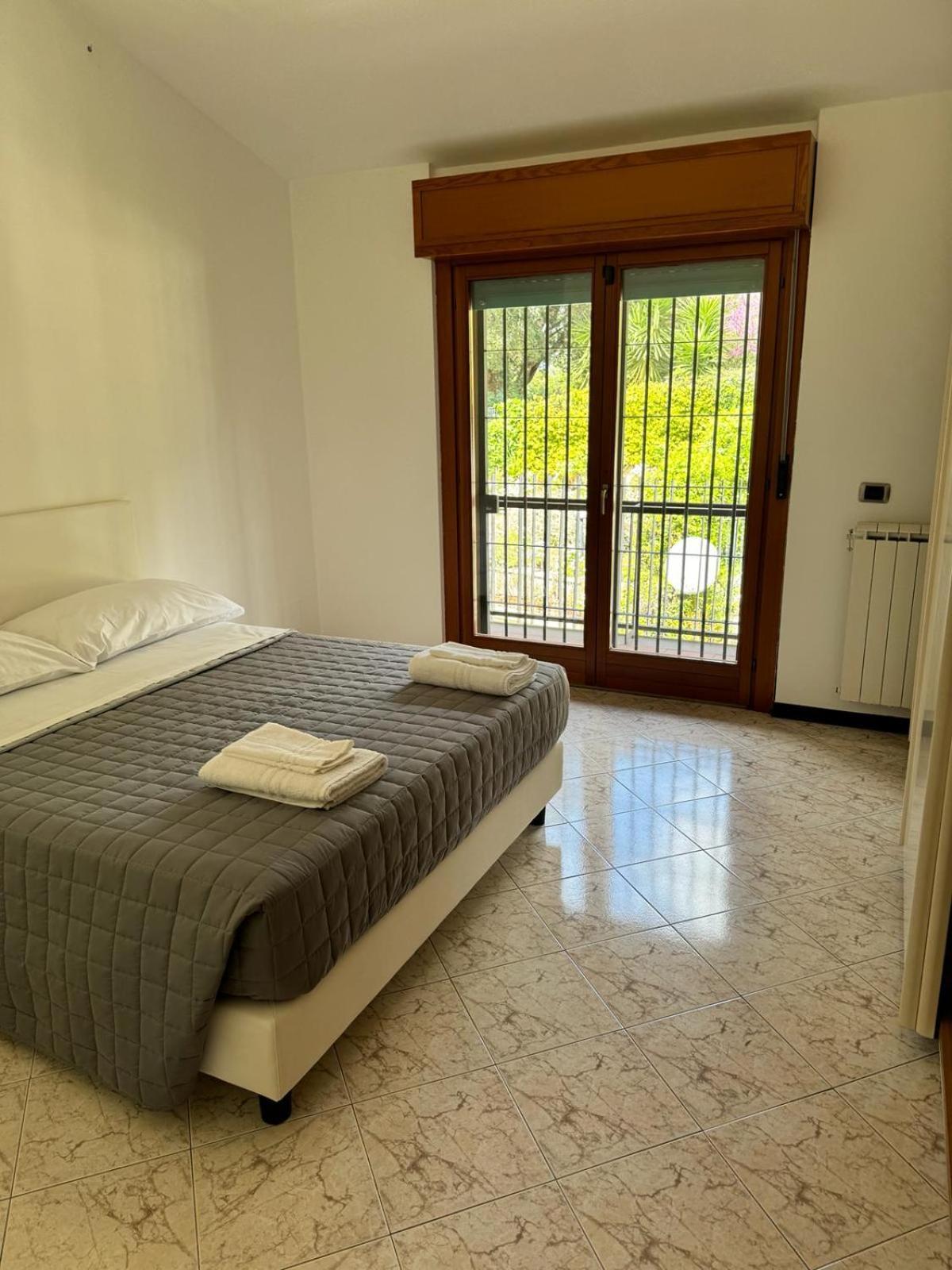 Dolcevita Eur 2 Luxury Guest house