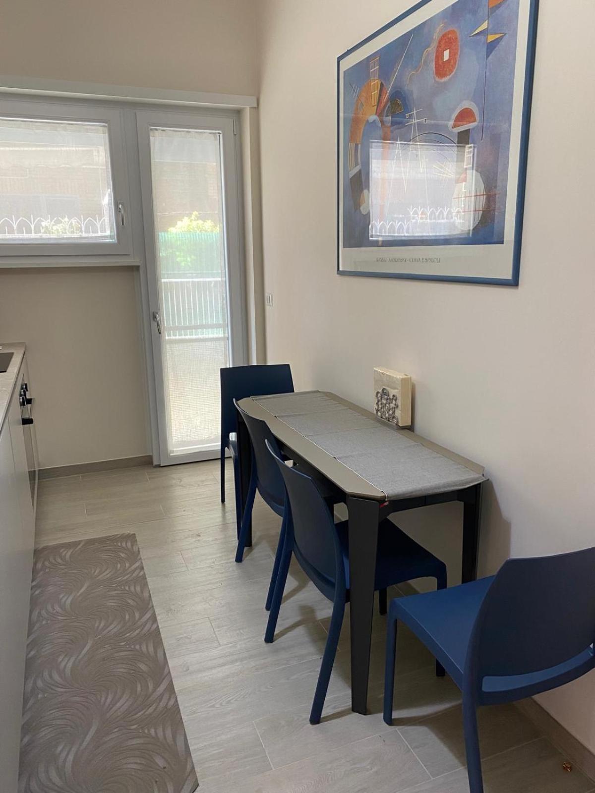 Amber Apartment *