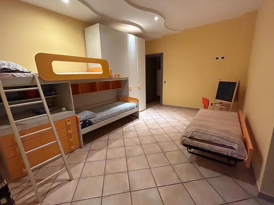 Apartment Lemon Tree House *