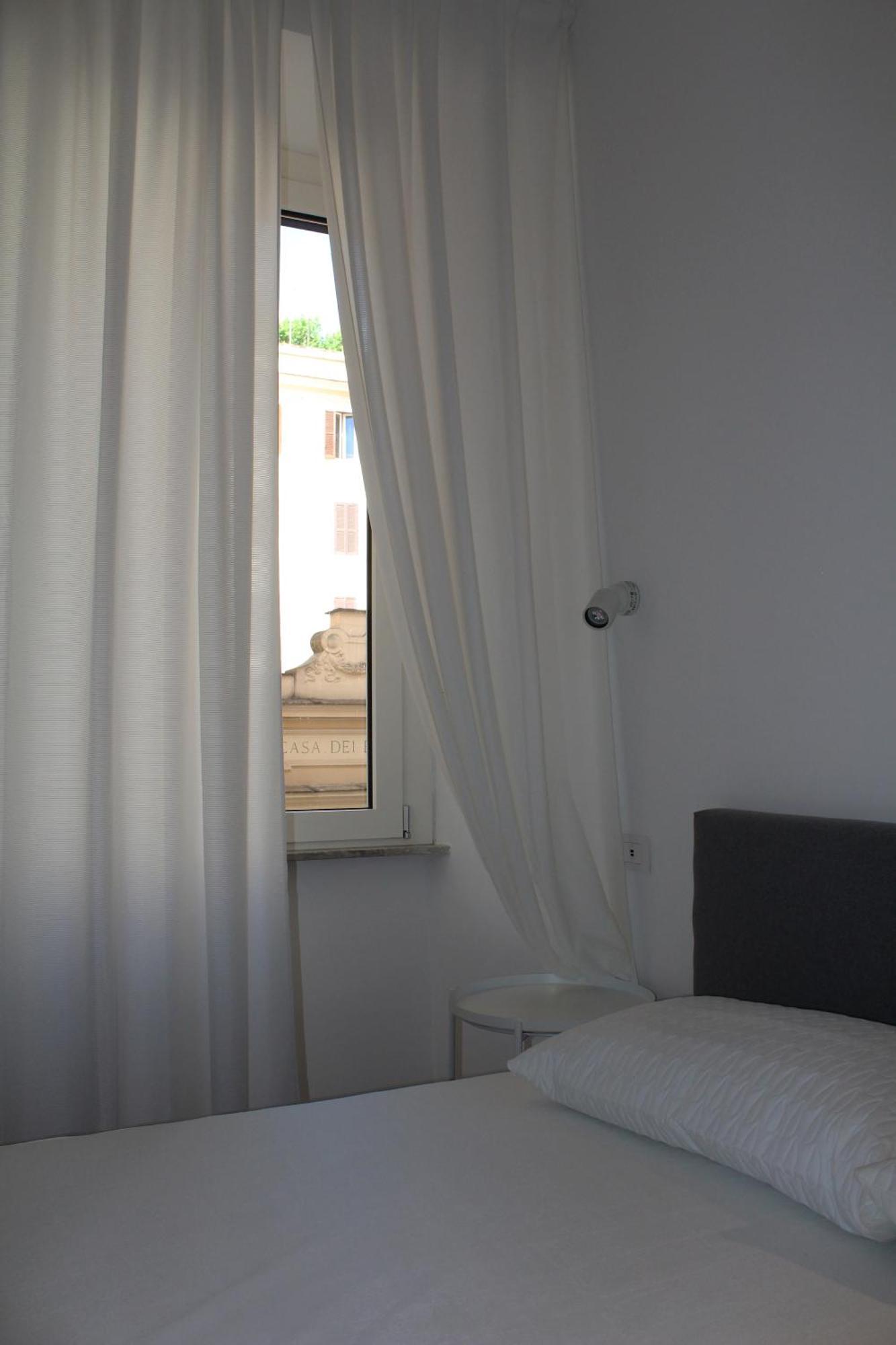 Testaccio's Heart Apartment