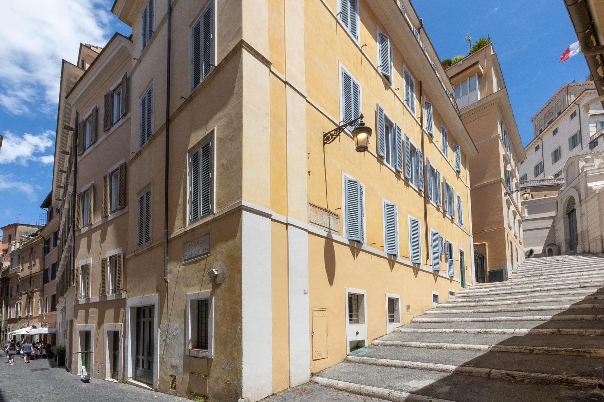 Apartment Luxury Trevi Rome
