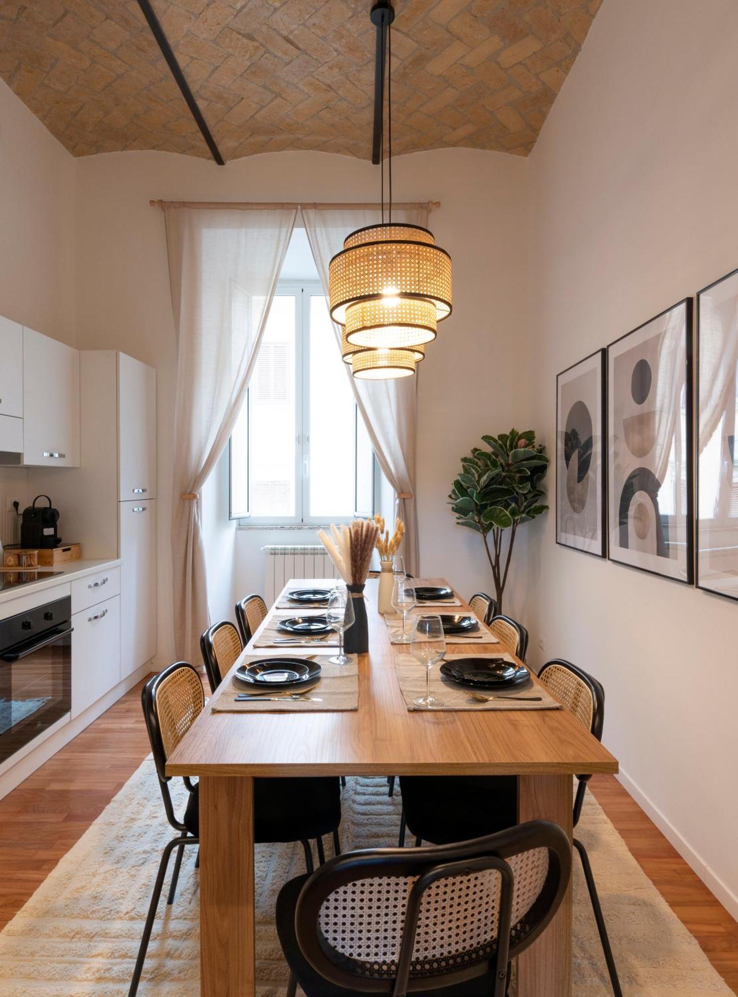 Colosseo Flats And Penthouse Apartment Rome