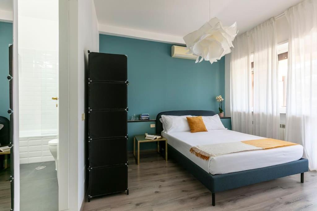 Fleming 67 By Hili * Rome