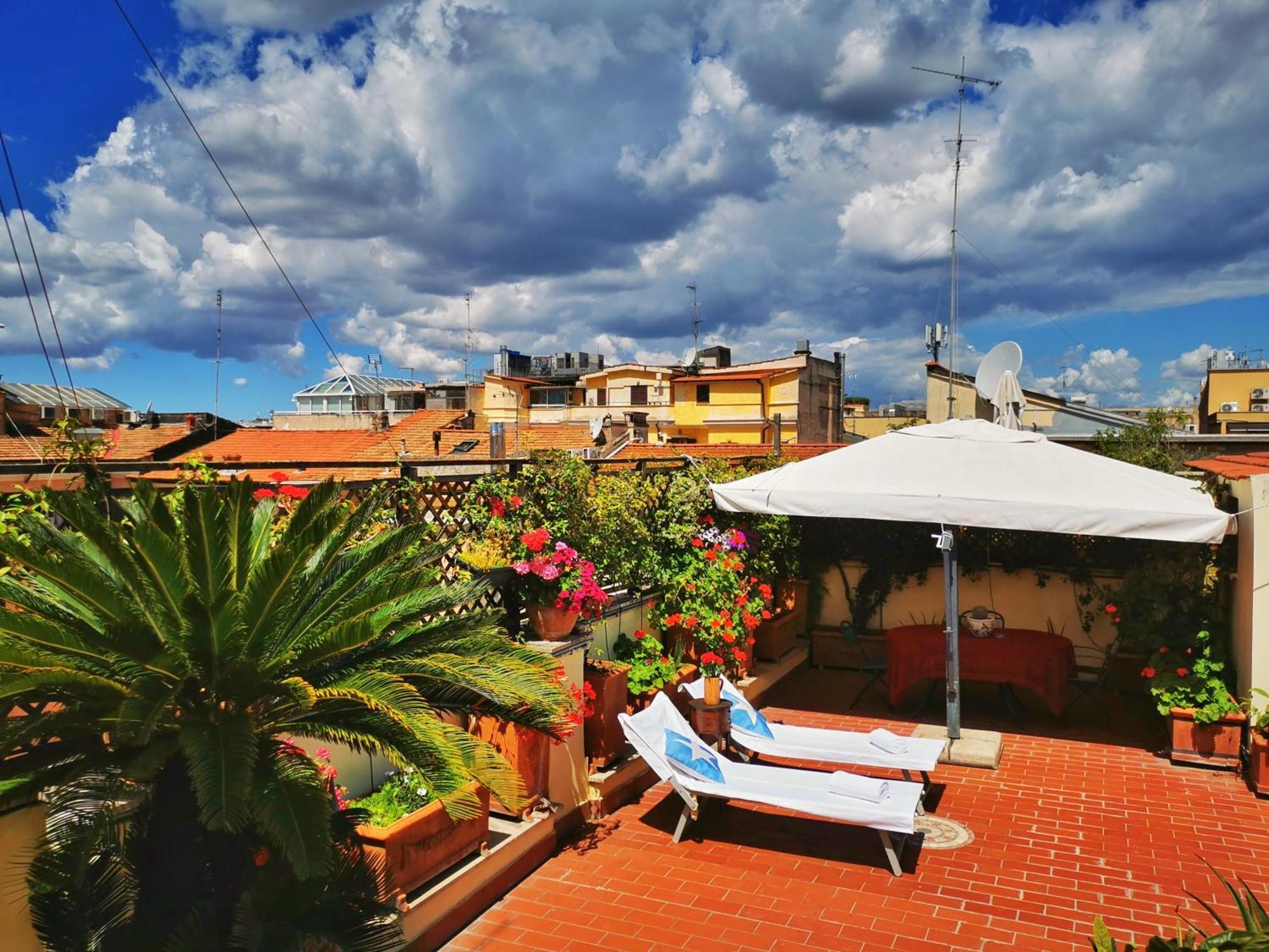 Attic Garden Guest house Rome