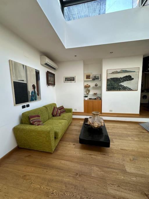 Apartment Nuovo Loft A Trastevere Con Super Terrazzo Rome