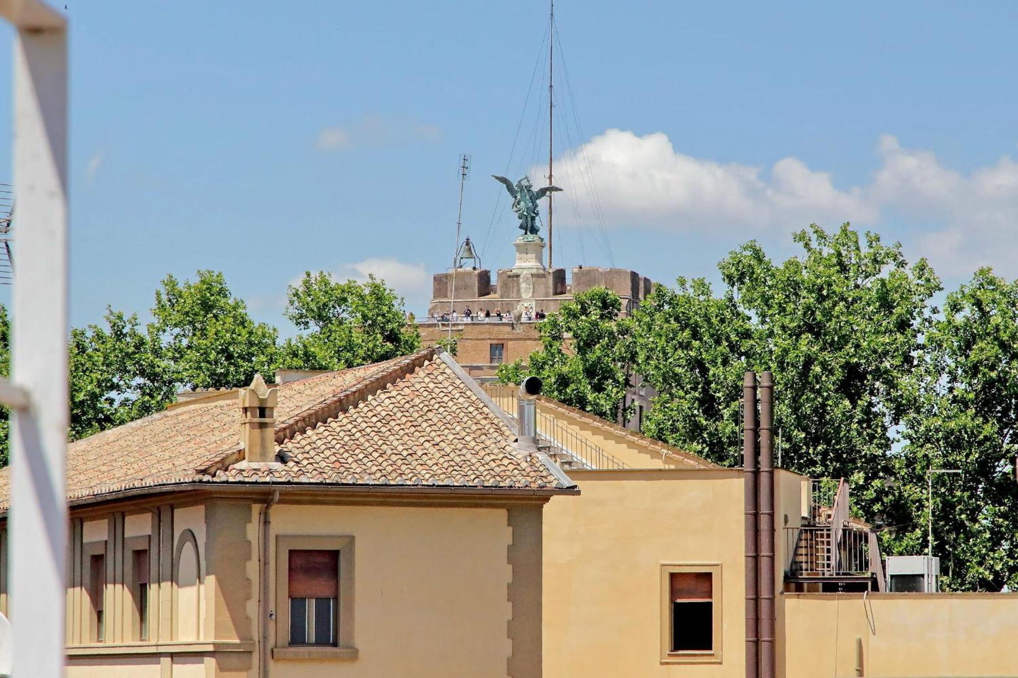 Apartment Magical Navona Duplex With Terrace By Halldis Rome