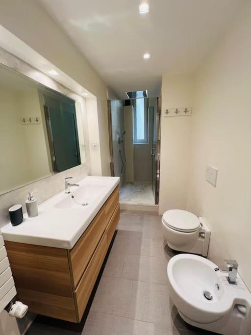 Anna Vatican Luxury Apartment