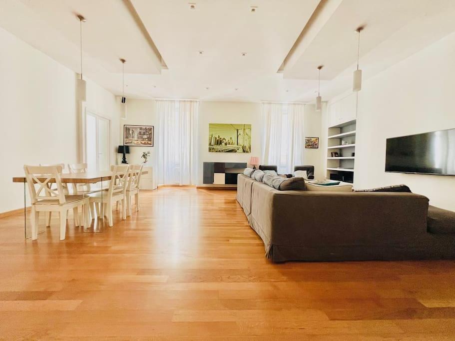 Anna Vatican Luxury Apartment