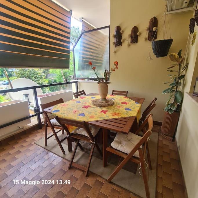 Apartment Domus Vincentis Eur -space&light - Center In 20min