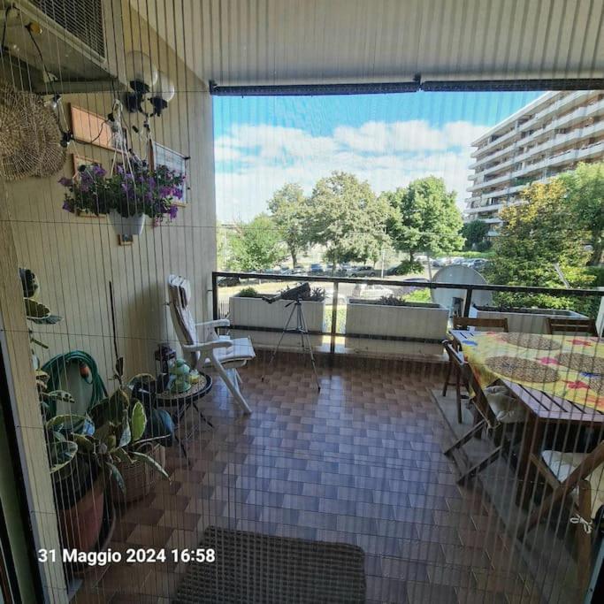 Domus Vincentis Eur -space&light - Center In 20min Apartment