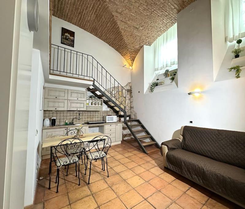 Lovely Retreat In Trastevere Rome