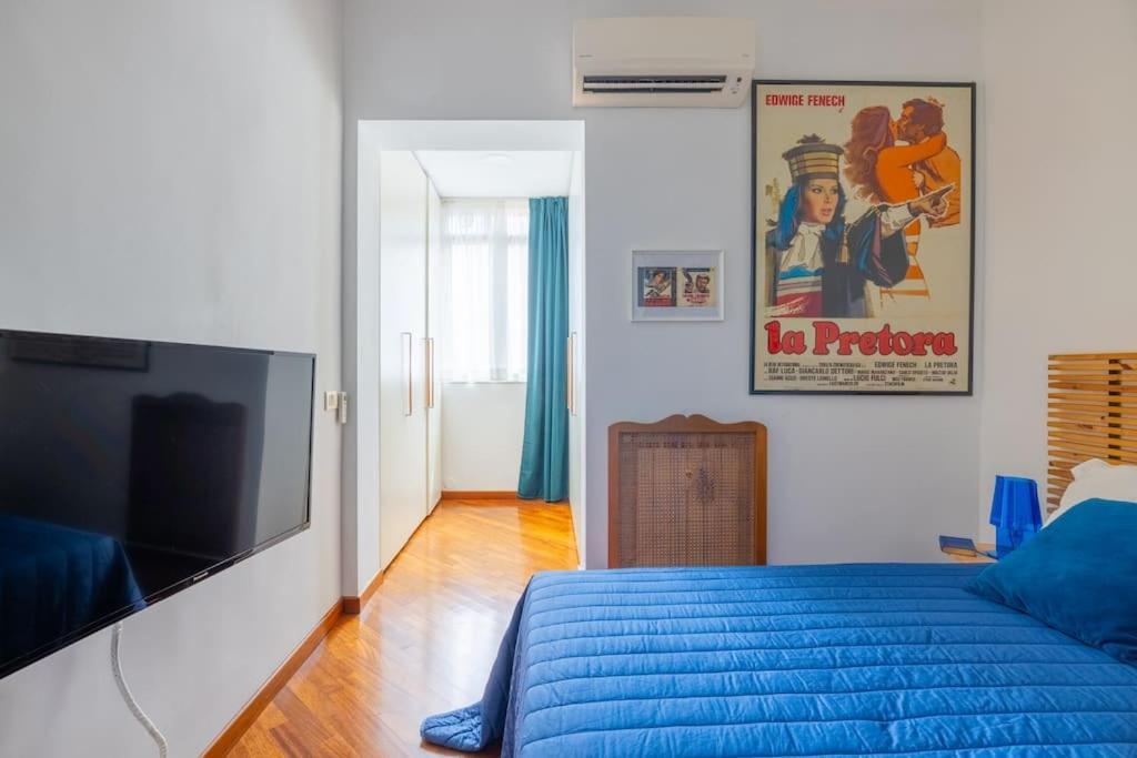 Stracult House Suggestive And Vintage-pop Apartment *