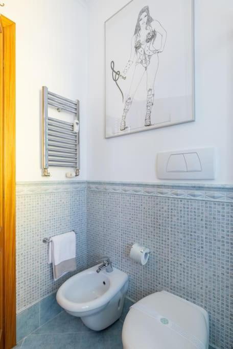 Stracult House Suggestive And Vintage-pop Apartment Rome