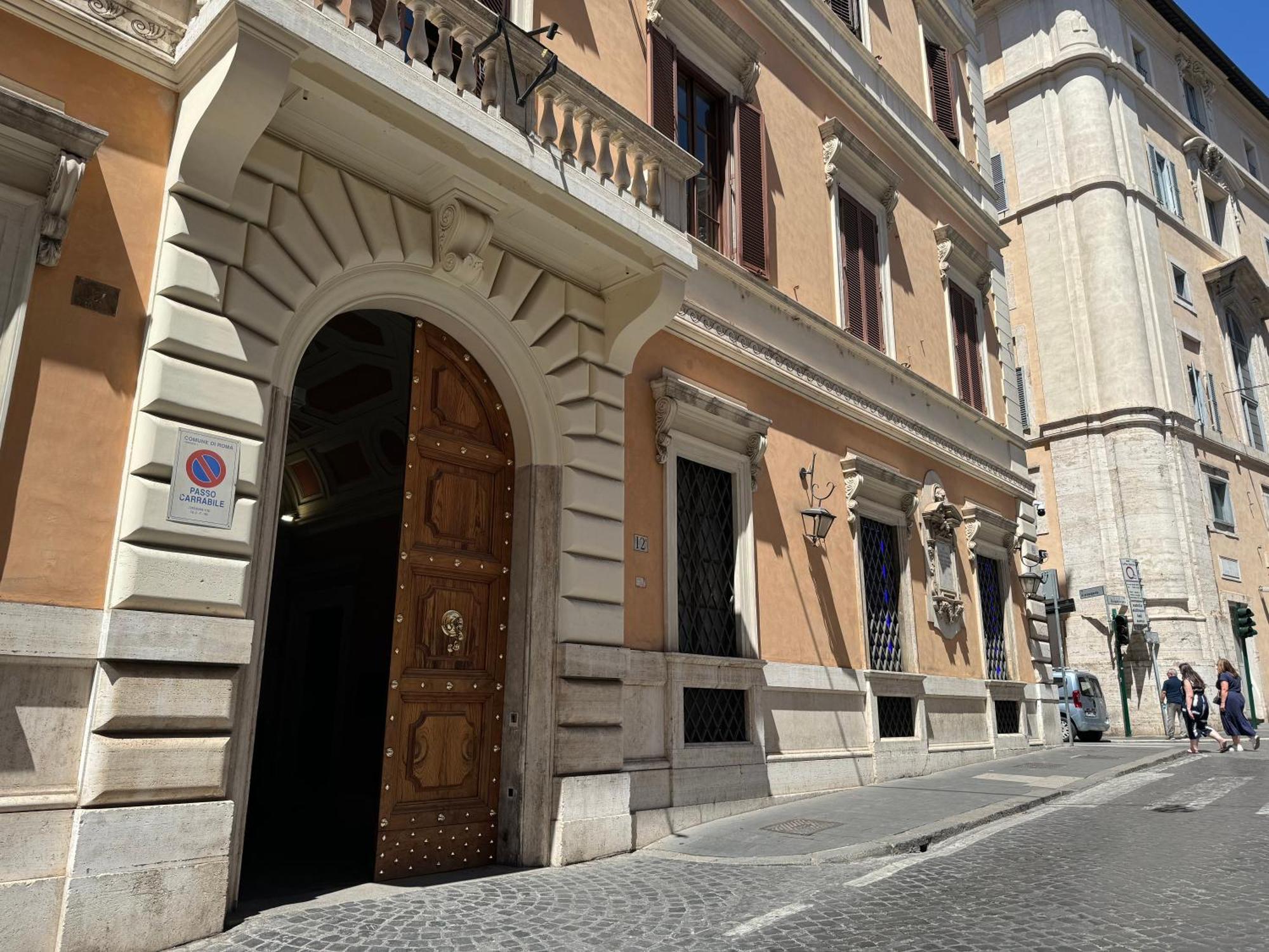 Mercede - Spanish Steps