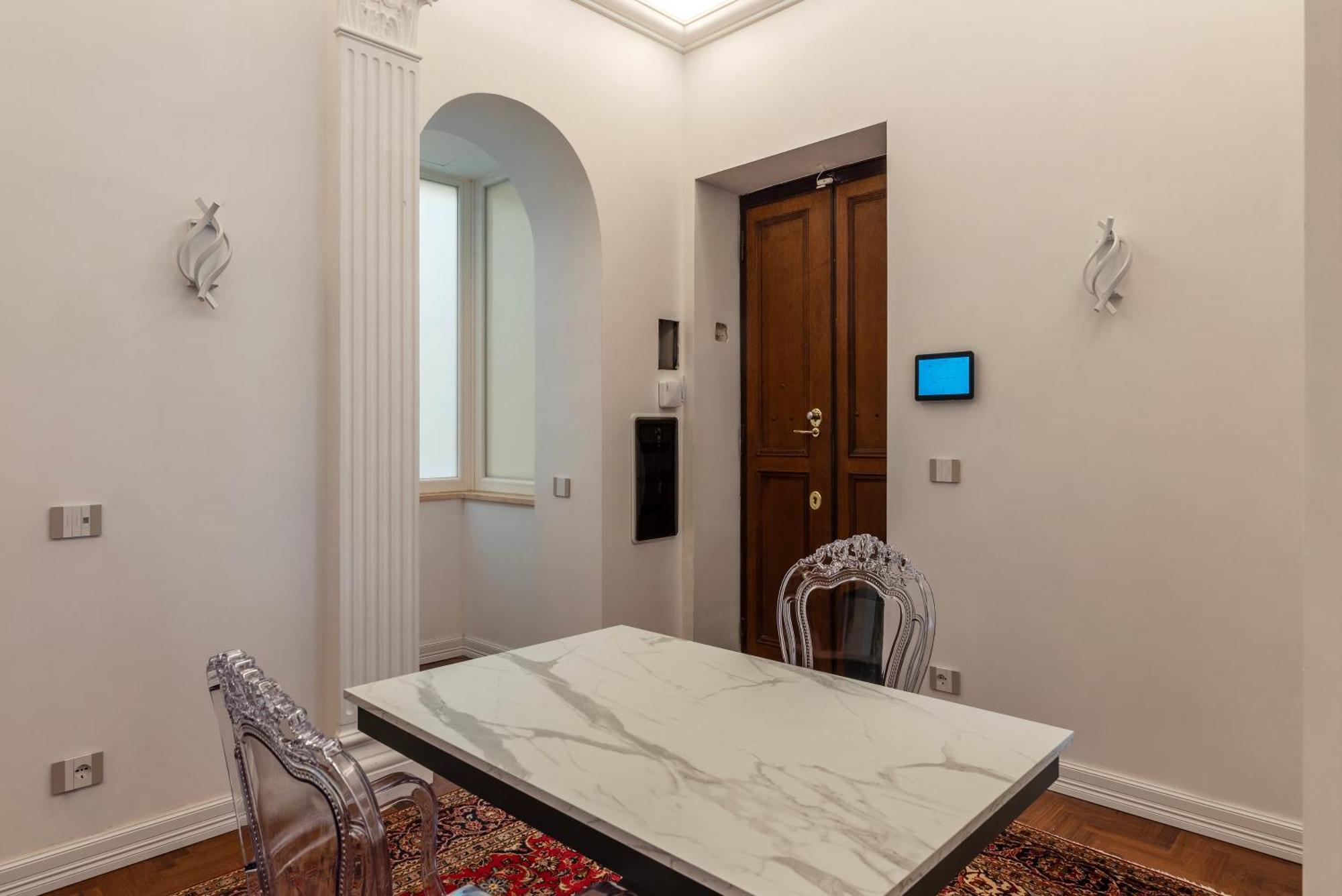 Rione Sallustiano Elegant Apartment