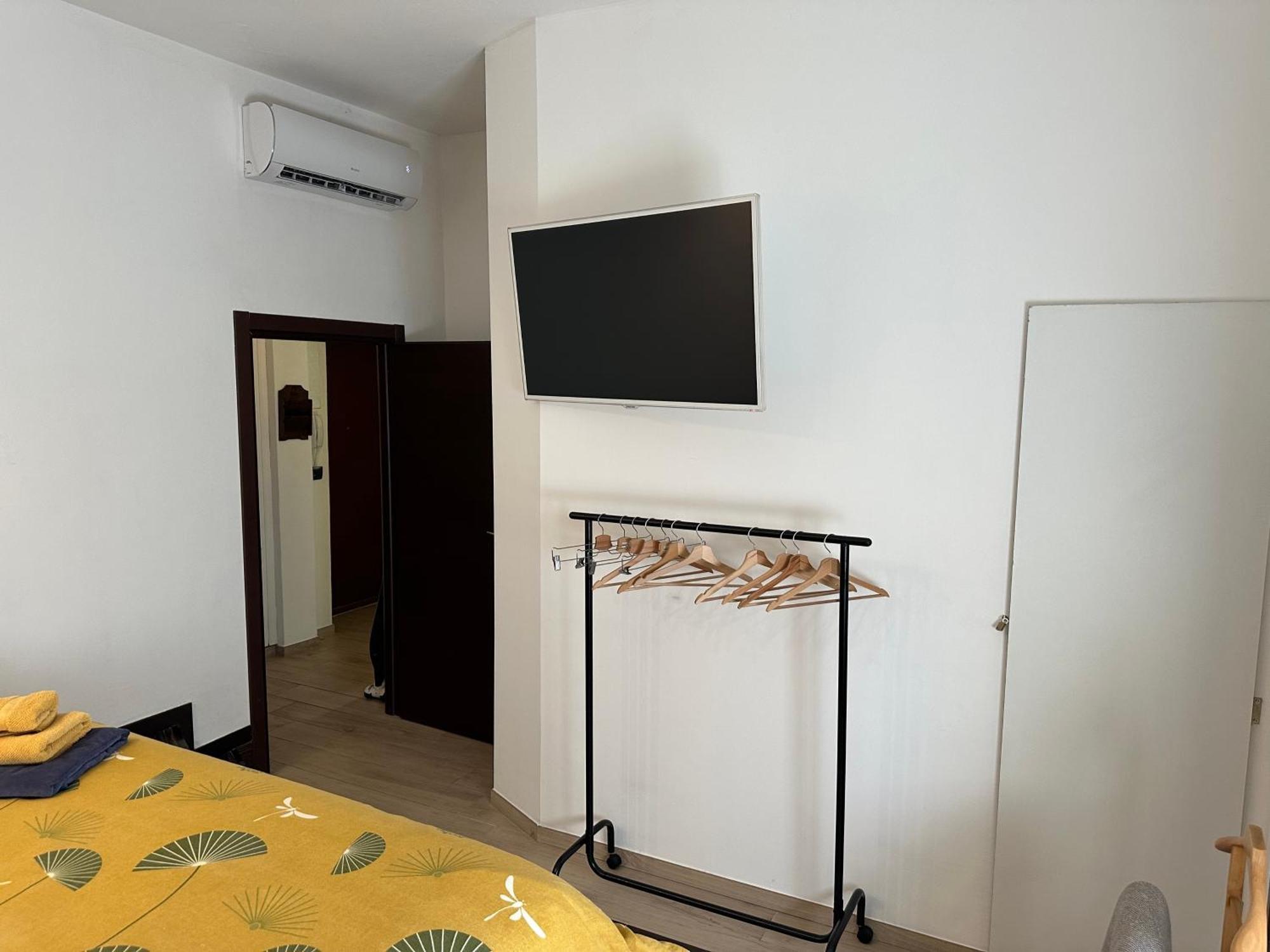 Ponte Lambro Apartment Rome