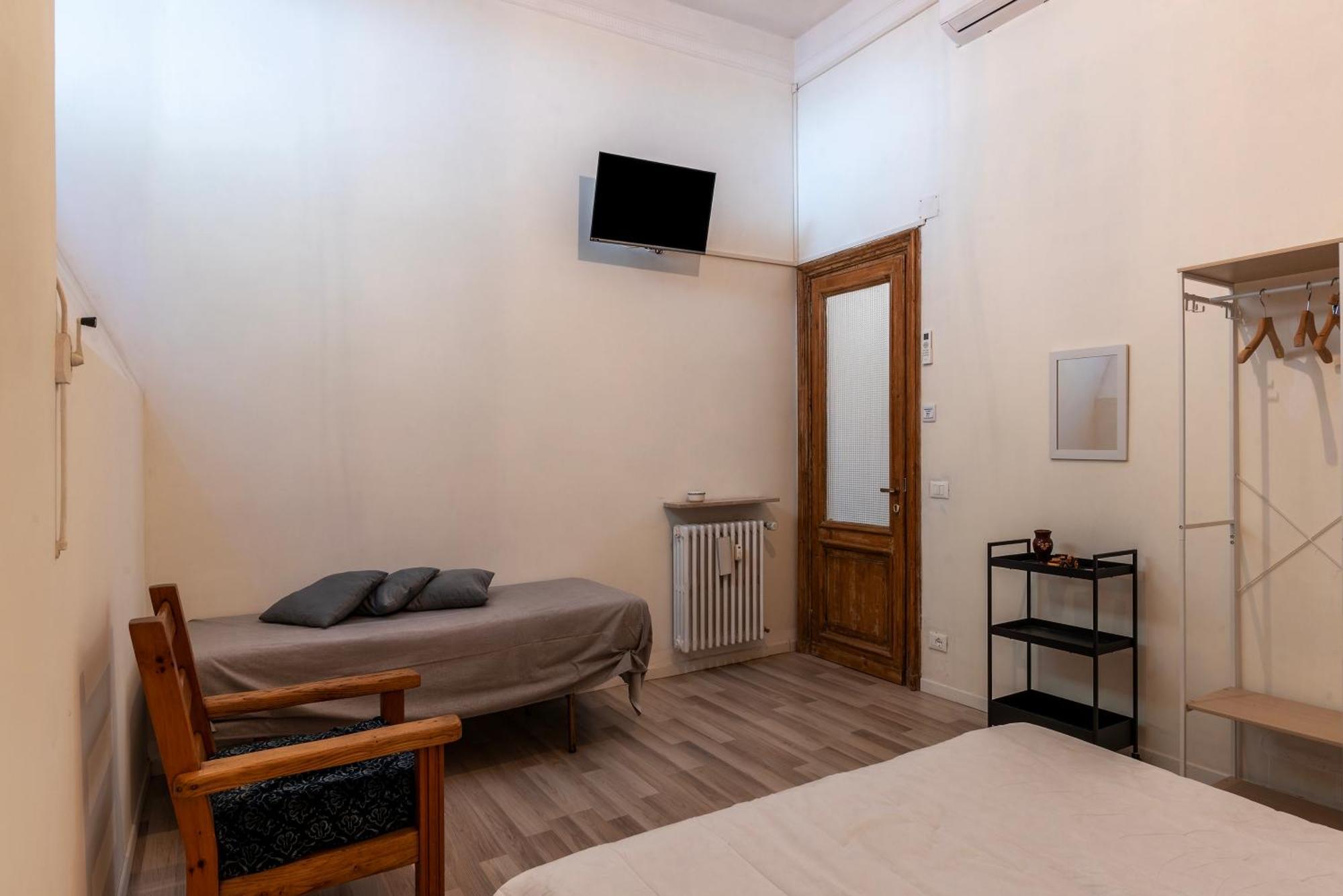 Piazza Nievo A Trastevere Cozy Roma
