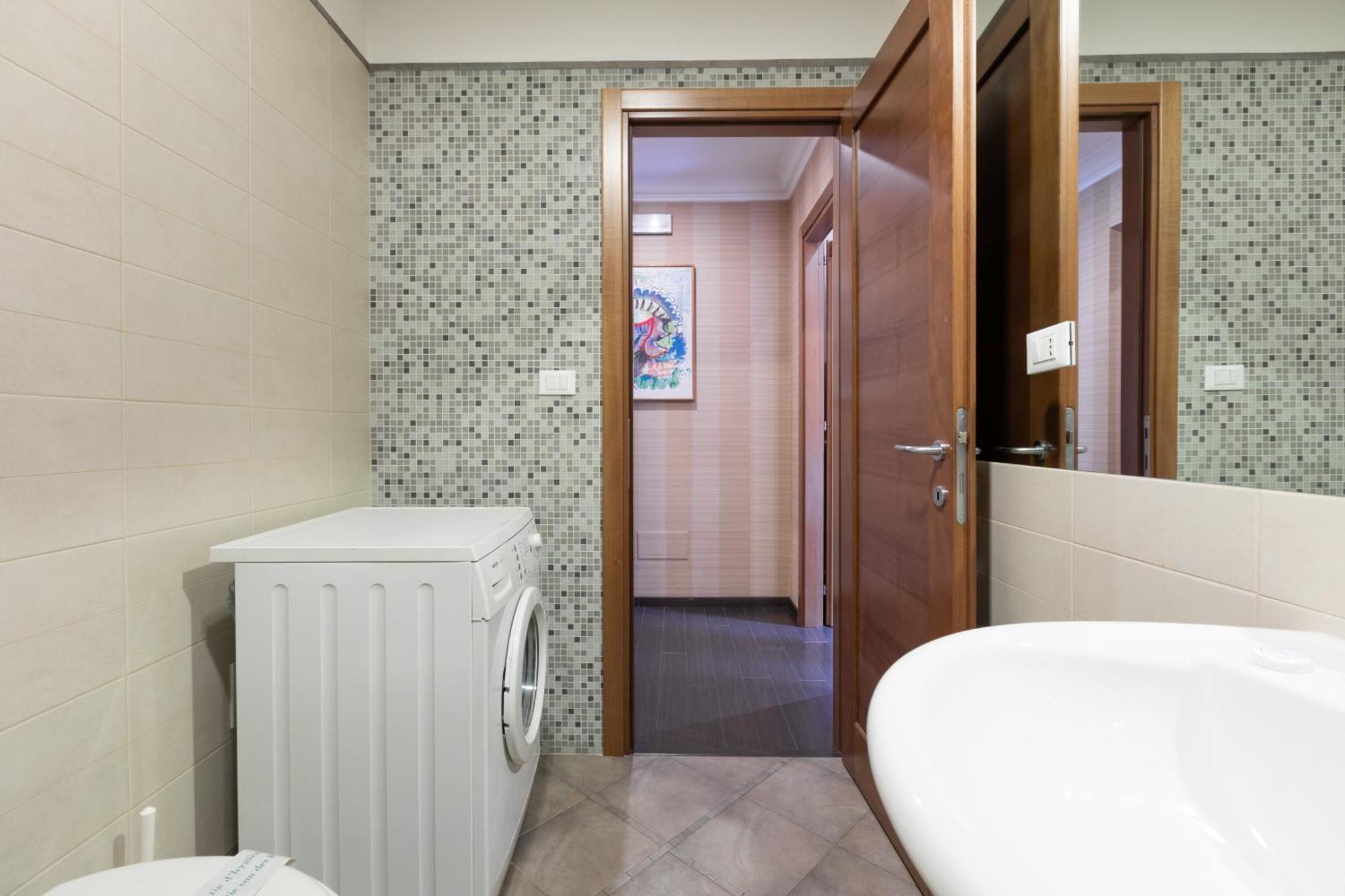 Apartment Elegant In Rome