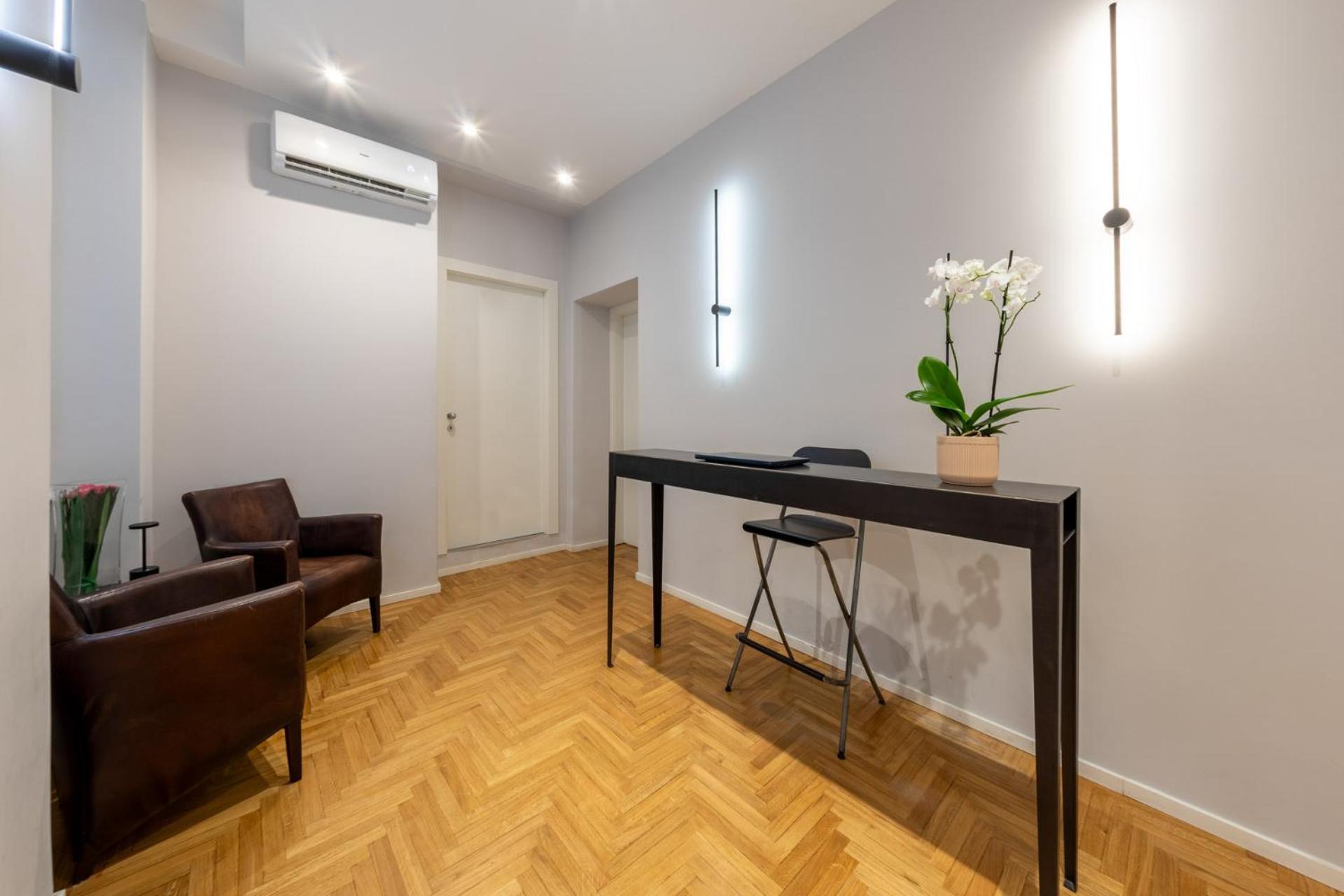 Carrara 24 Guest house *