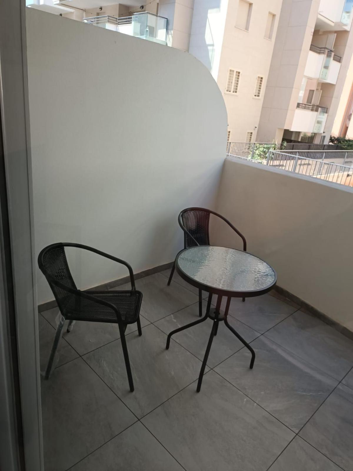 Pm 75 Via Pablo Neruda Apartment