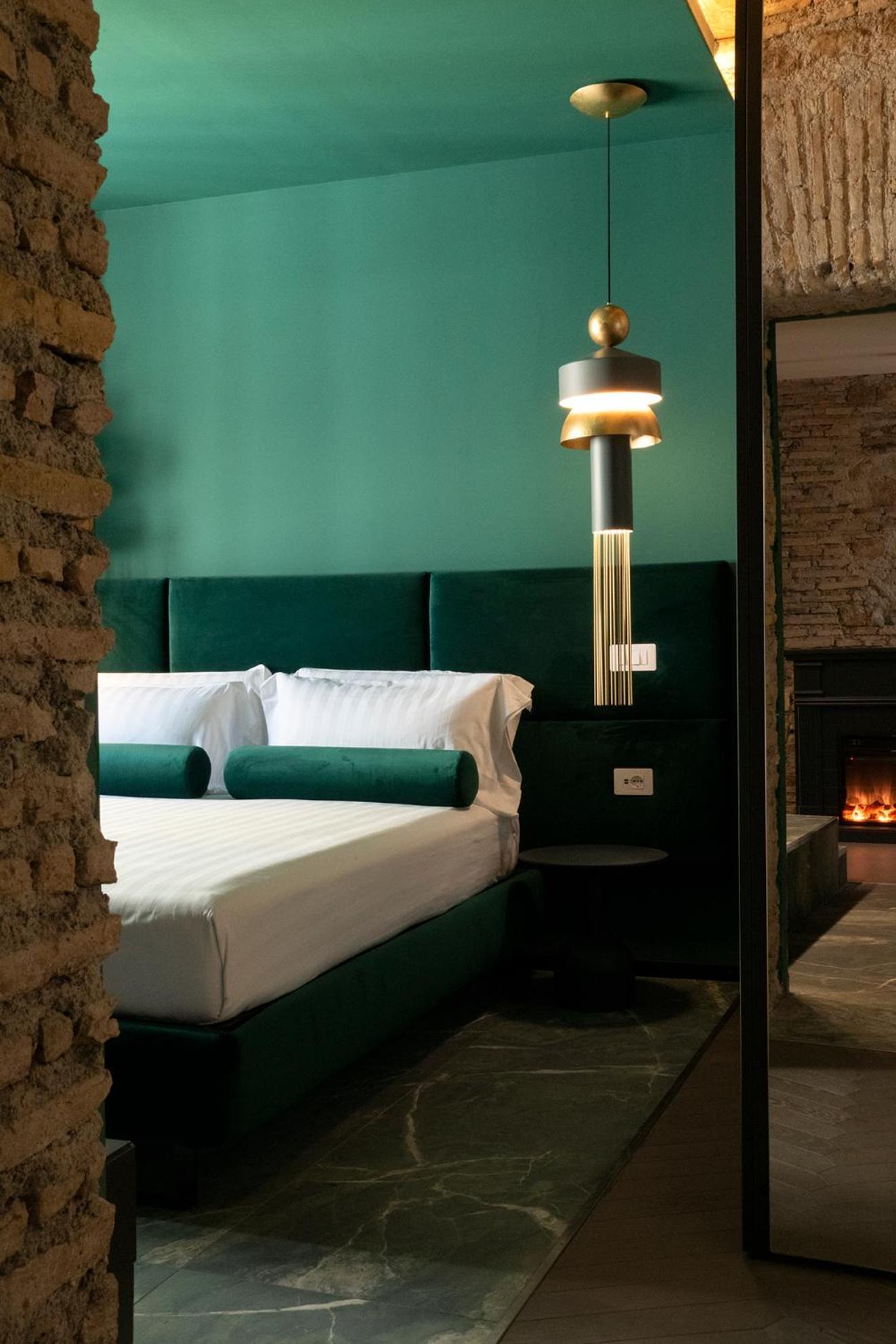 Colonna Suite Del Corso 3*