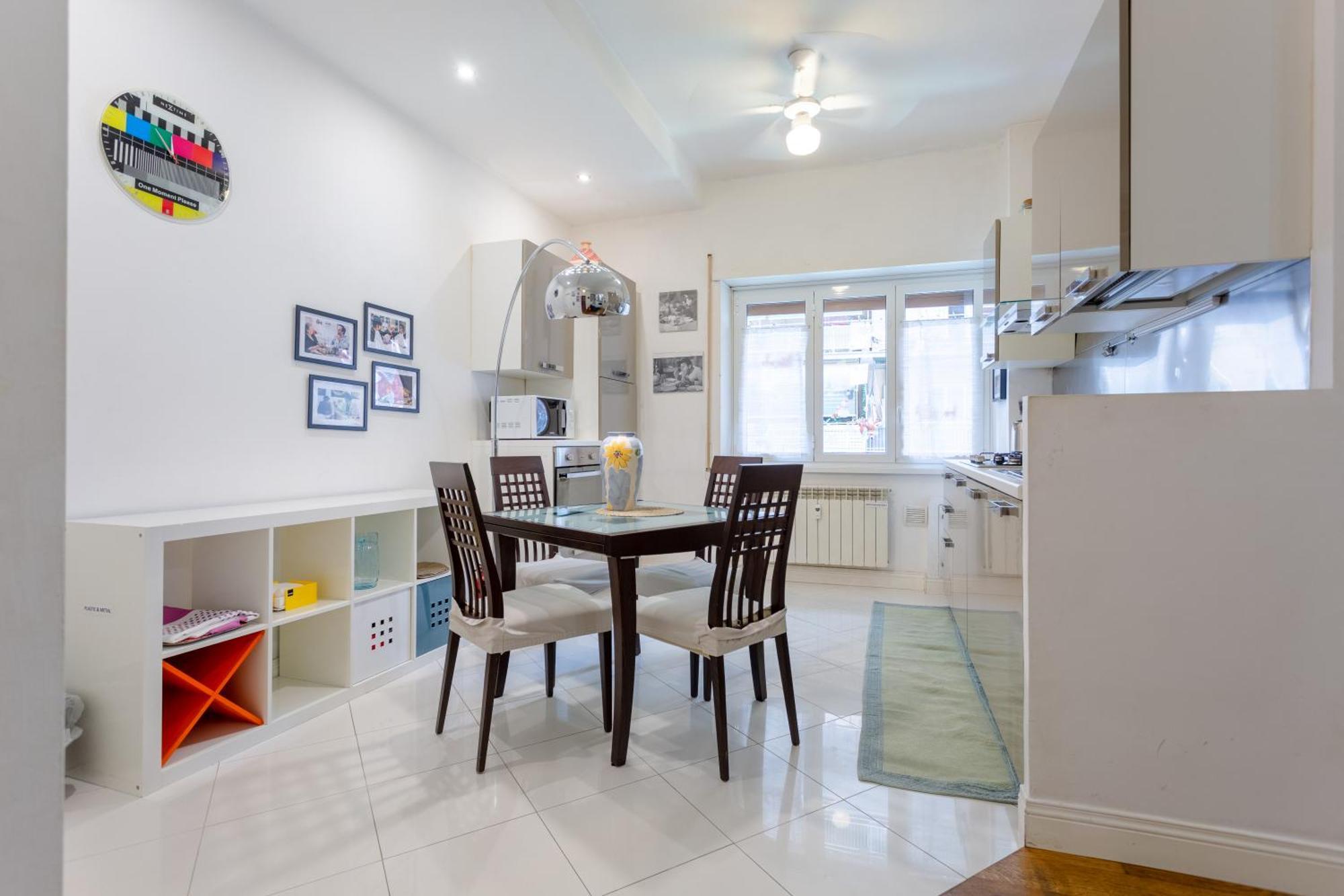 Comfortable In A Strategic Position Apartment Rome