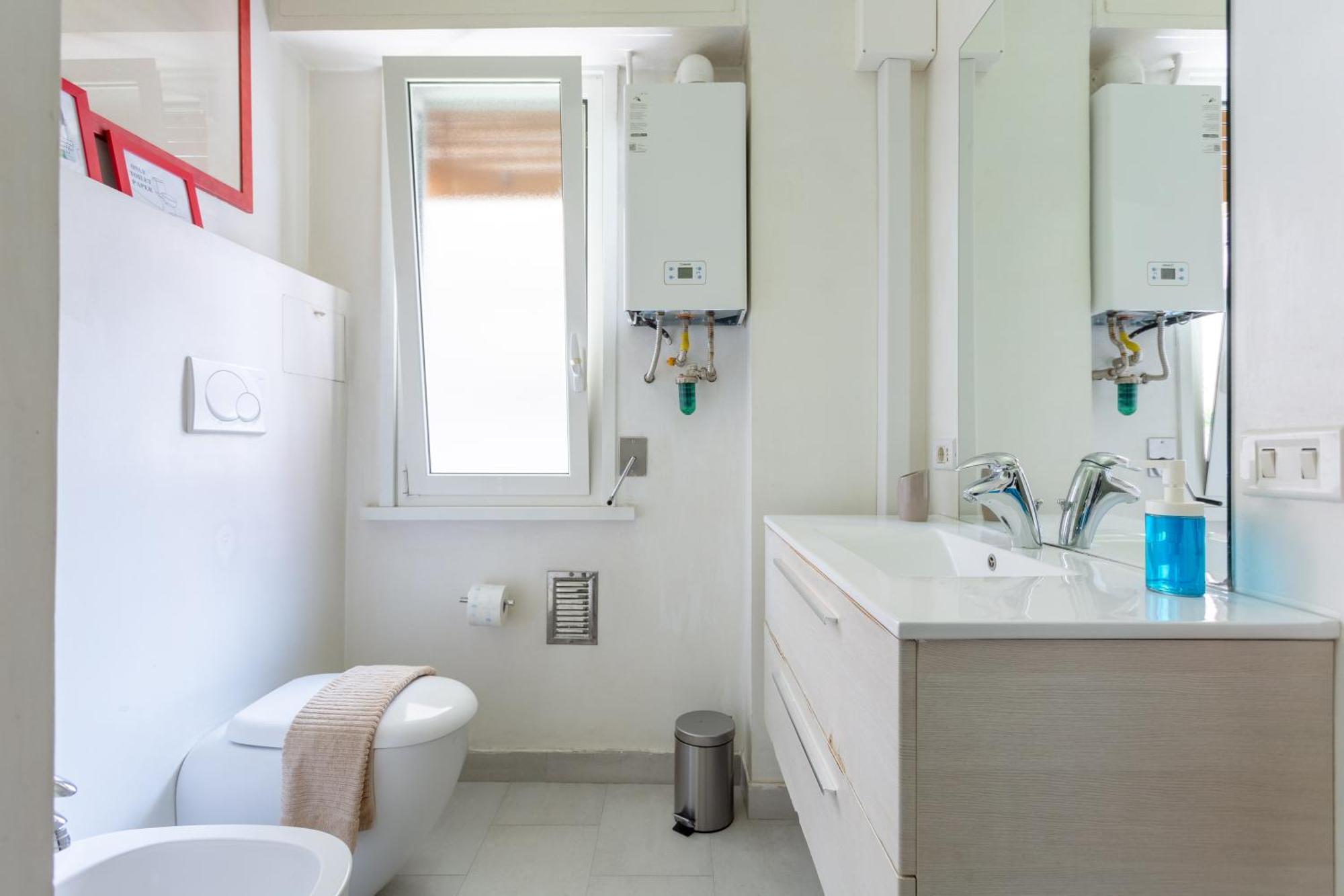 Comfortable In A Strategic Position Apartment