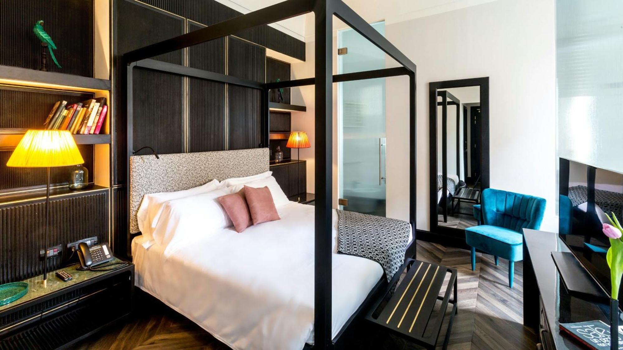 The H'all Tailor 5* Rome
