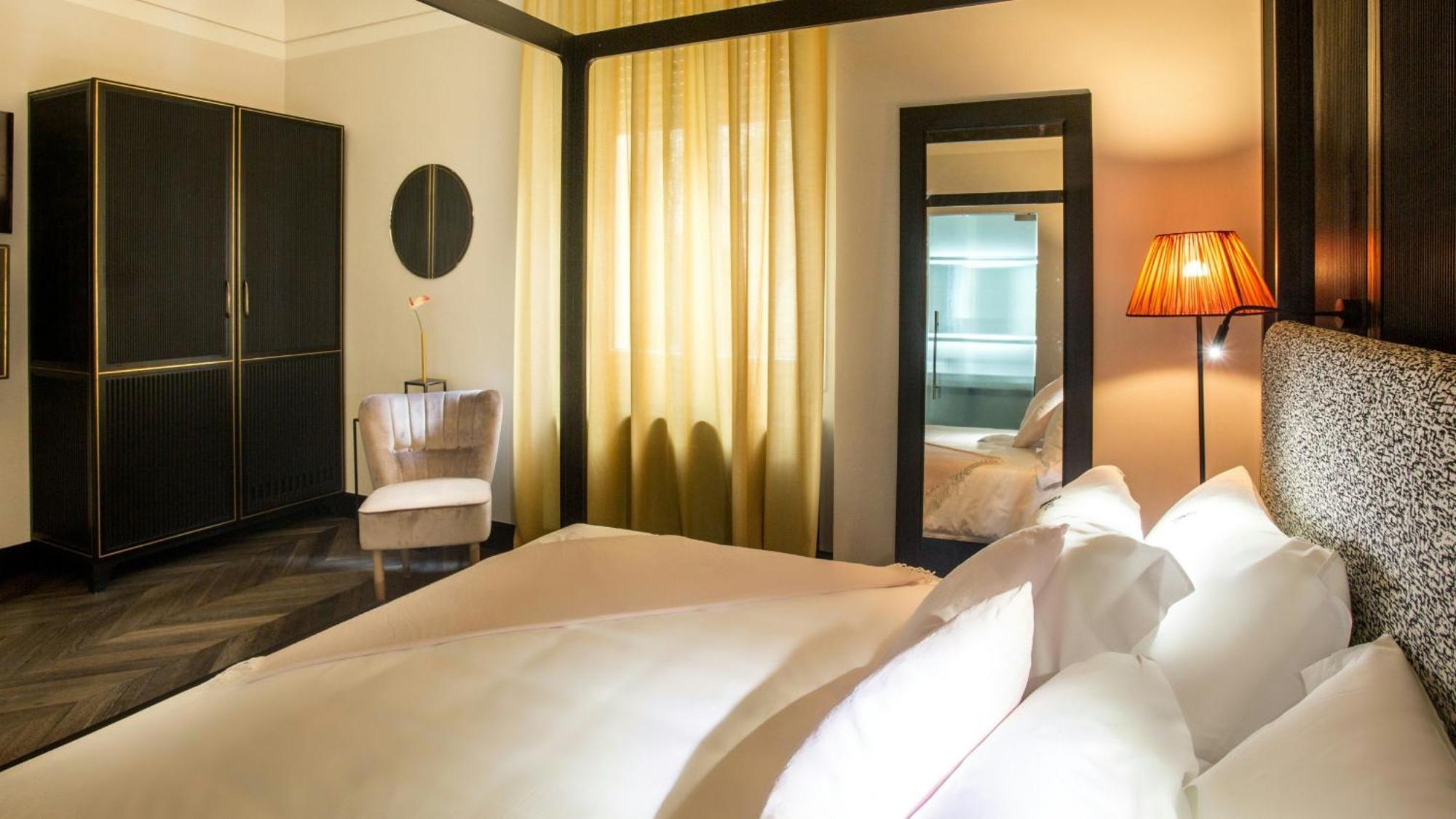 The H'all Tailor 5* Rome