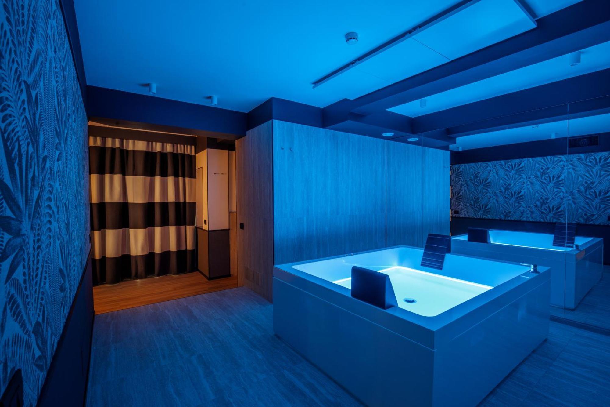 Domidea Hotel 4*