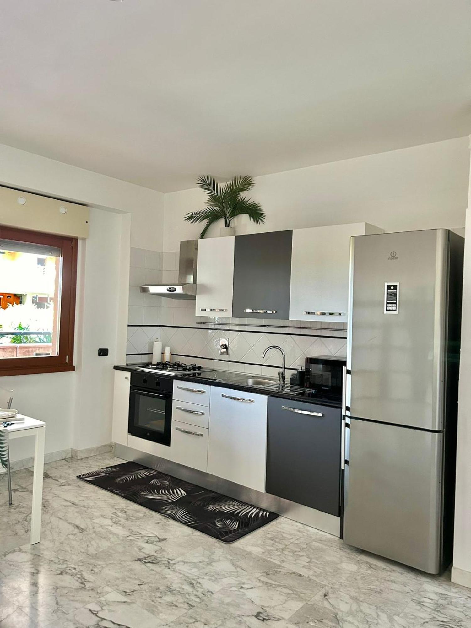 Apartment Eur Con Piscina Esterna Rome