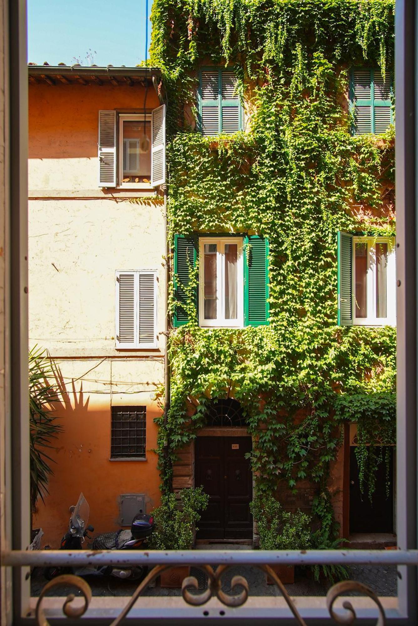 Apartment C&a *