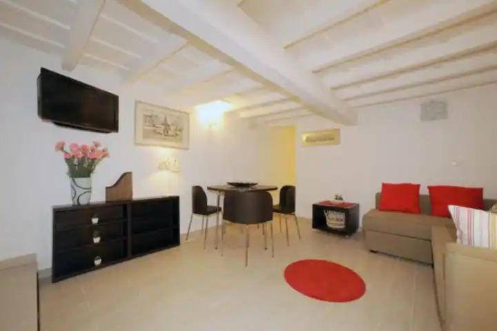 Apartment Pantheon In The Heart Of Rome