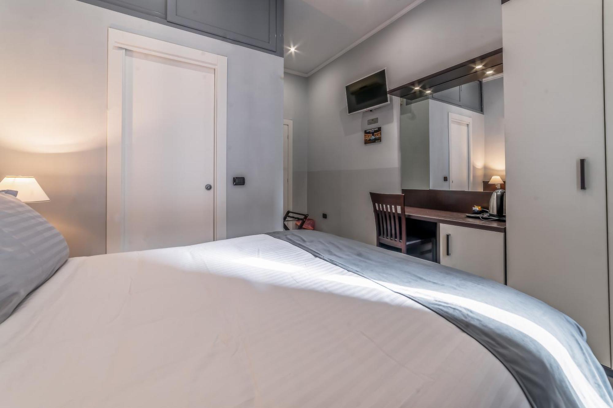 In - Termini Train Station Bed & Breakfast *