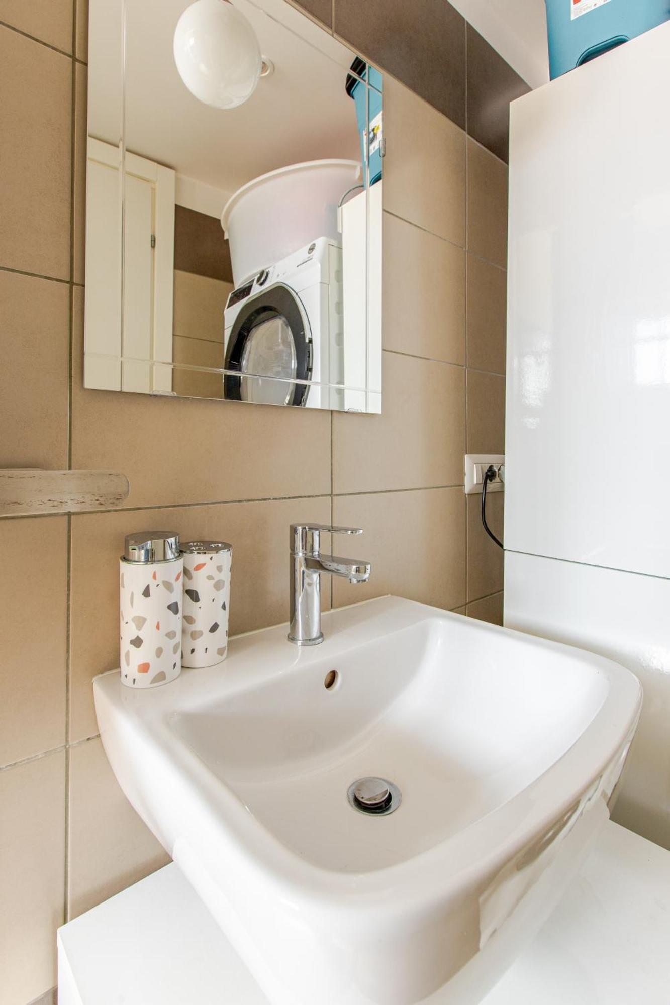 Appartamento Metro San Paolo -capitol Haus Roma- Cozy Roma