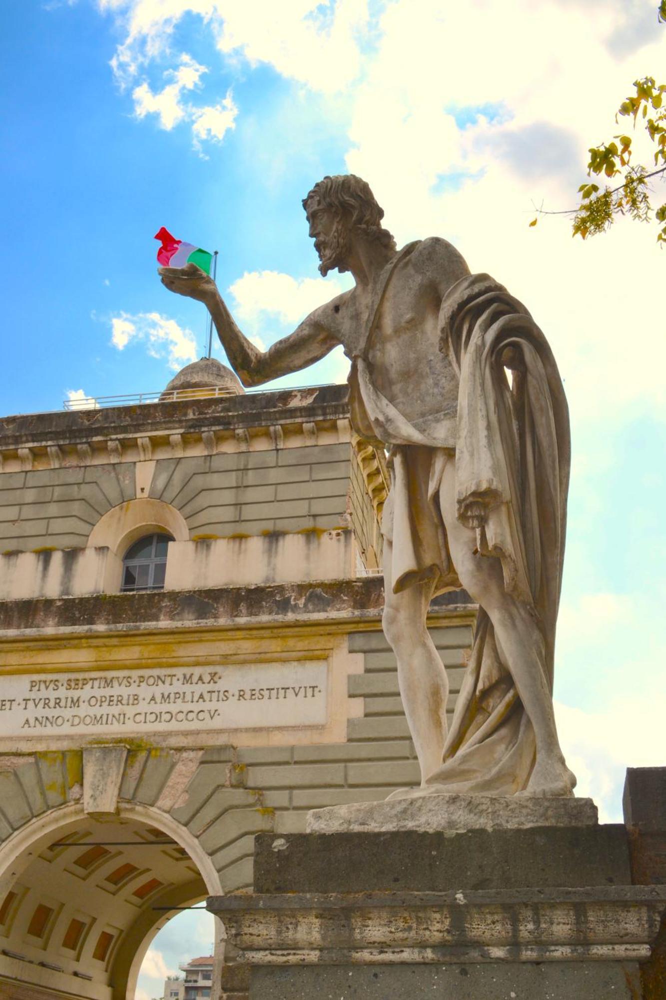 Ponte Milvio Art *