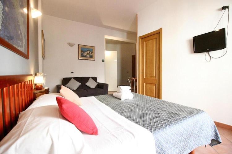 Holiday Flat In Central Location In * Rome