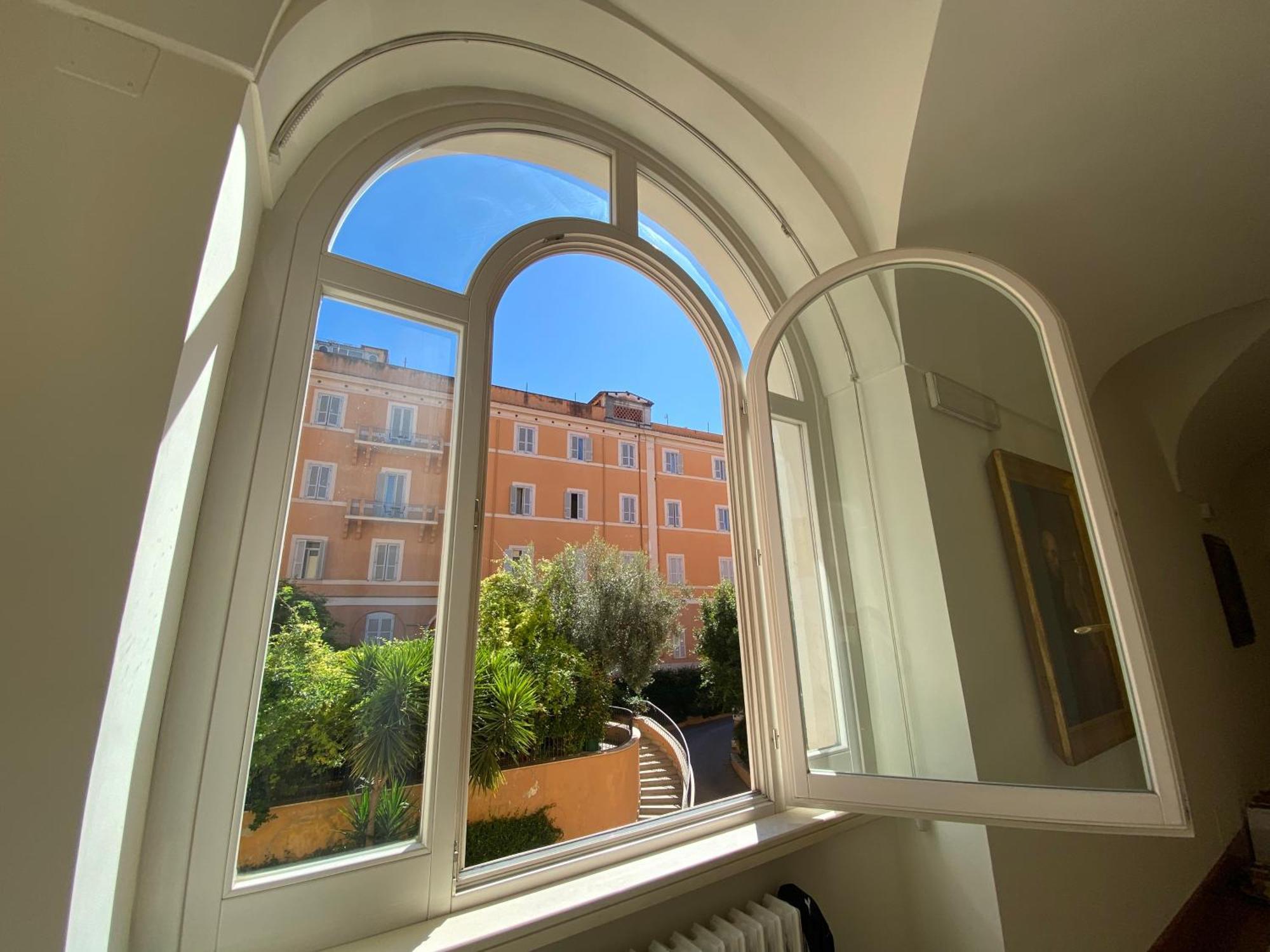 Basilica 3* Rome