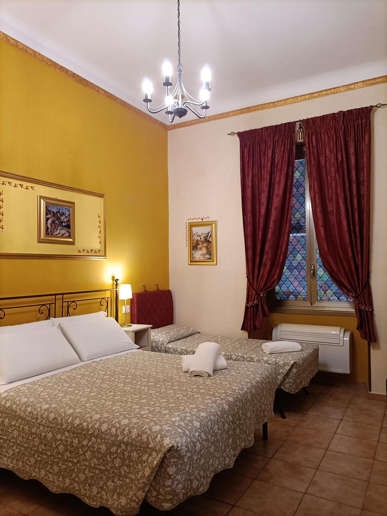Rossi Hotel Rome