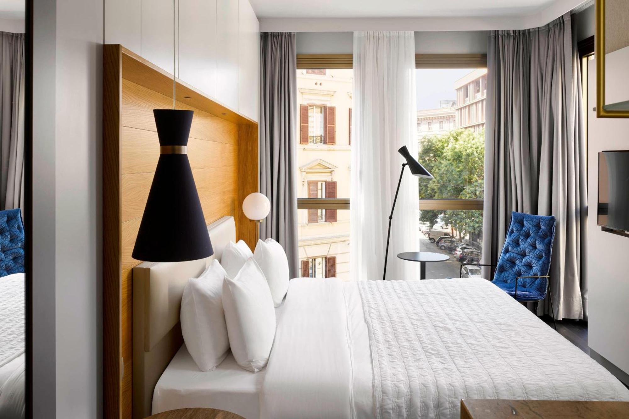 Hotel Le Meridien Visconti 4*