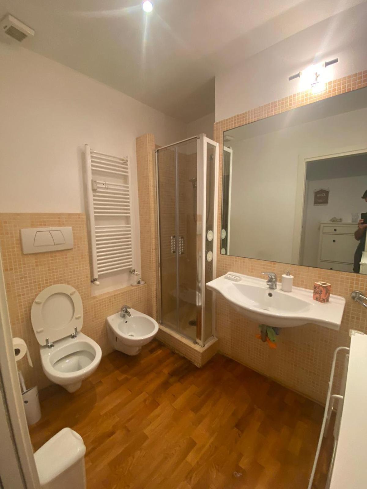 Amber Apartment *