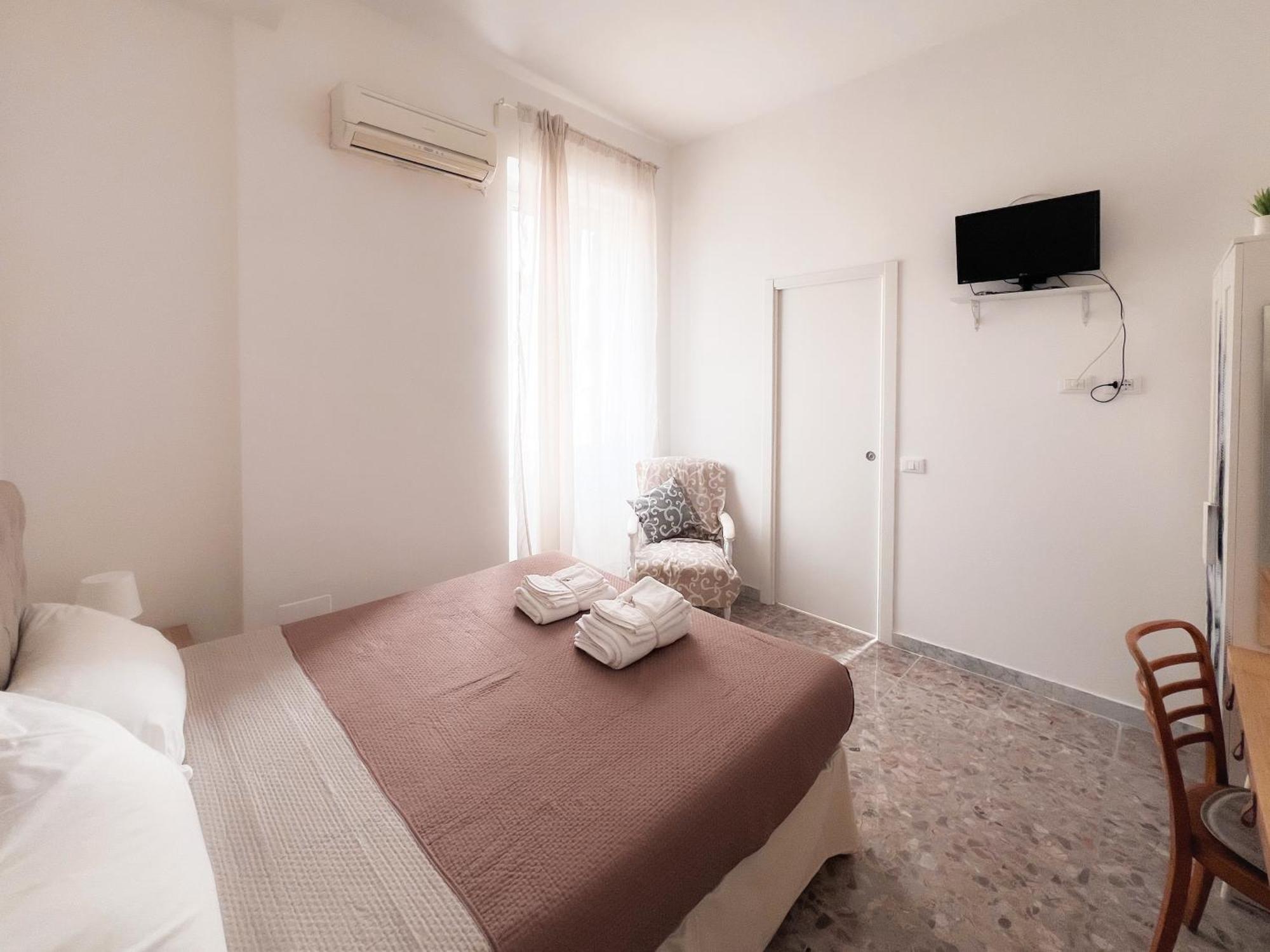 Garbatella House * Rome