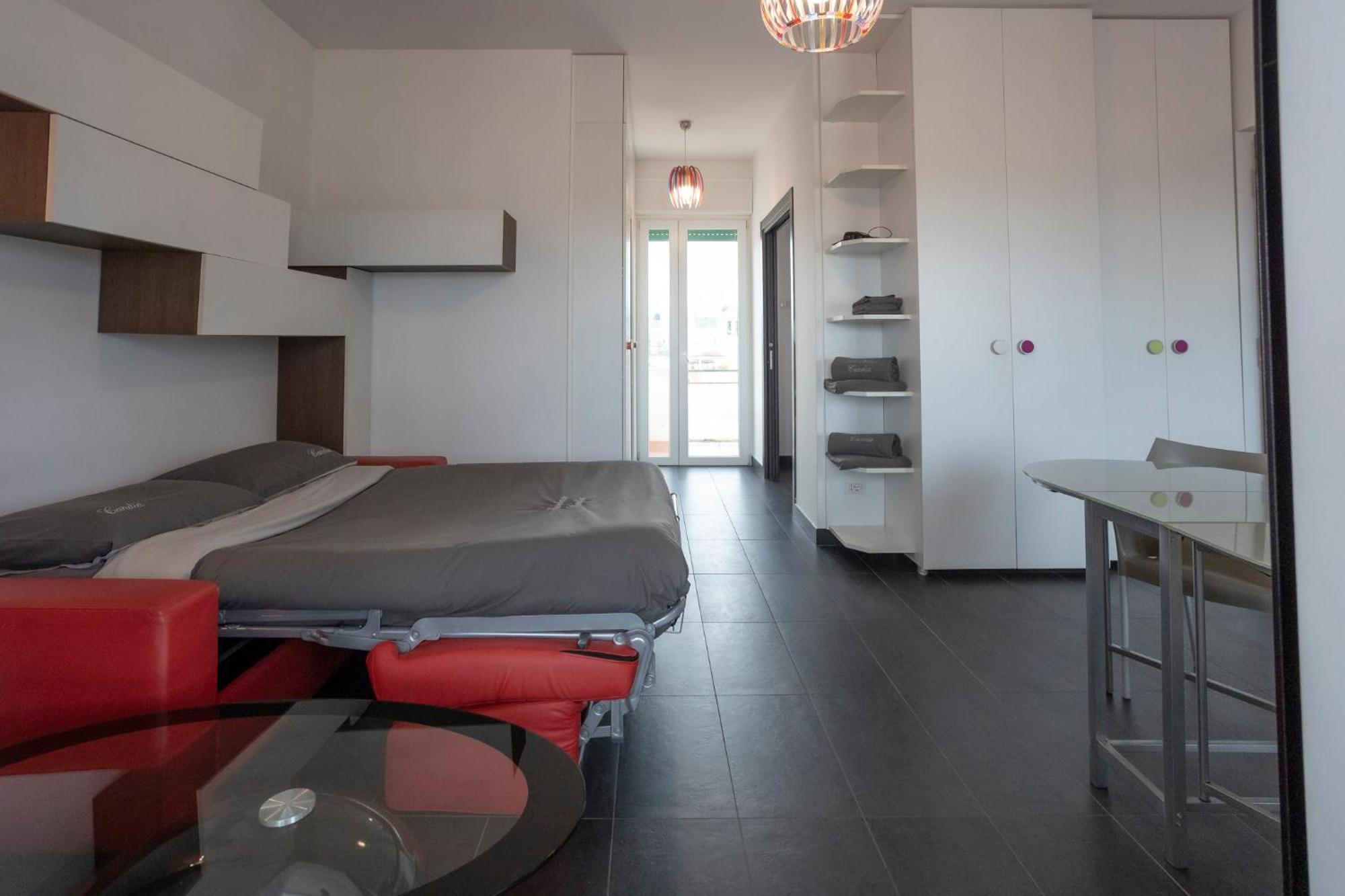 Homehouse Candia - Vatican Attic Apartment Rome