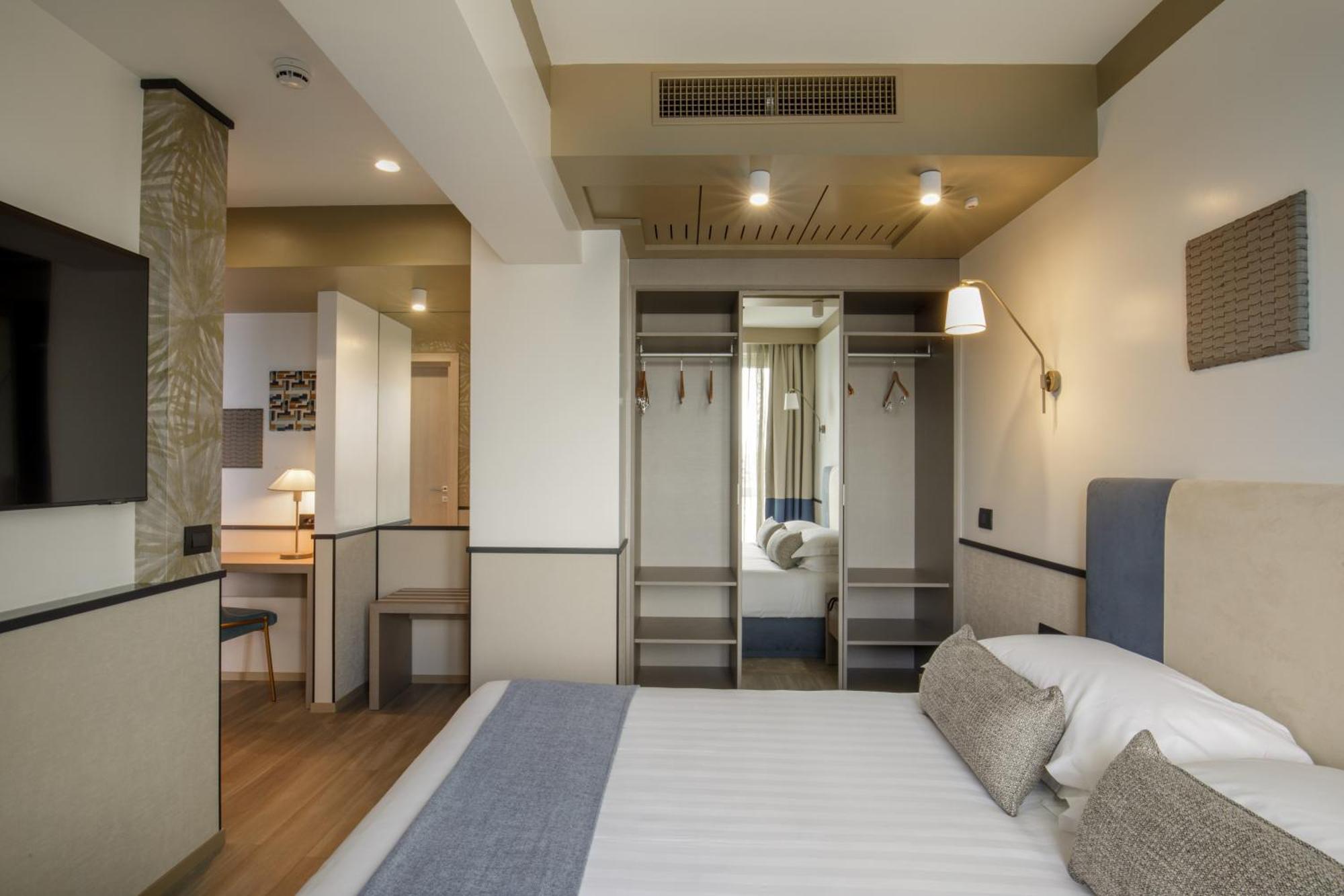 Domidea 4* Rome