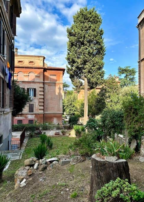Appartamento Nel Cuore Di A Garbatella